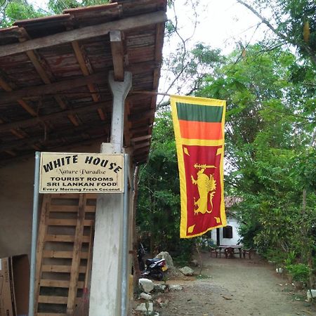 Hotel White House Unawatuna Exterior foto